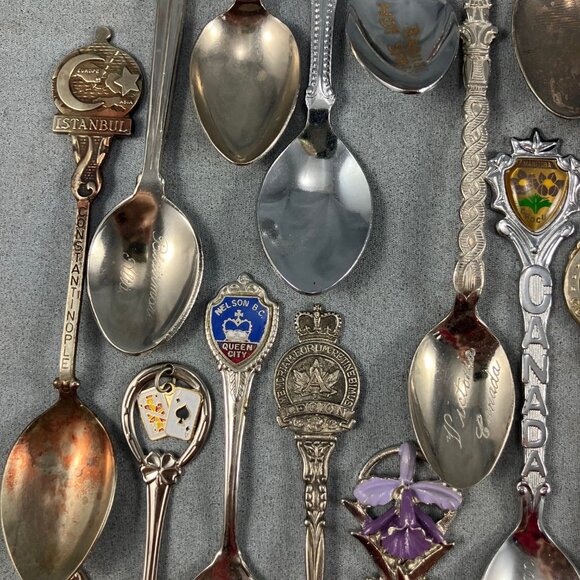 31 Vtg/Antique Collectible Souvenir Teaspoons Spoons Lot Commemorative Worldwide - Picture 5 of 9